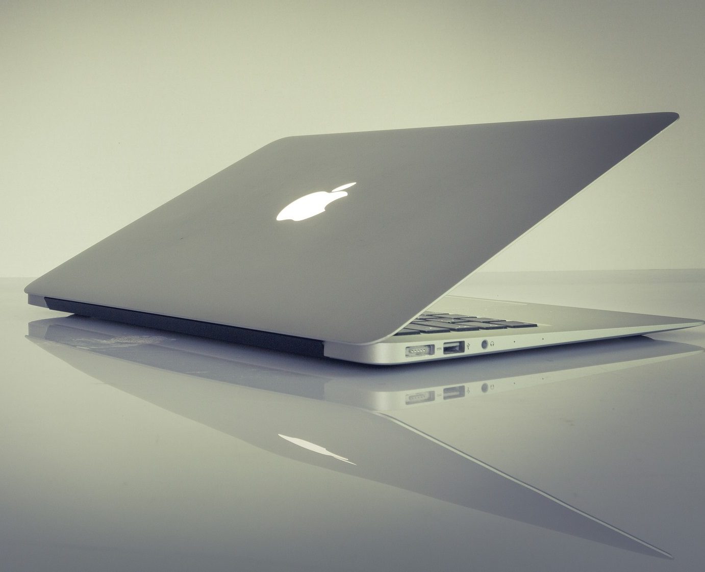 Macbook Air, 13.3'', 2017